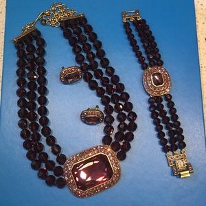 Heidi Daus “Tailored to Please Set